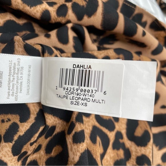 Dress The Population Dahlia Leopard Print Long Sleeve Shift Dress XS NWT - Picture 12 of 16